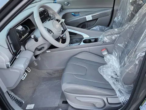 More photos of 2026 Hyundai Elantra SEL Sport at ALM Hyundai Macon, GA