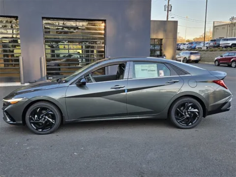 More photos of 2026 Hyundai Elantra SEL Sport at ALM Hyundai Macon, GA