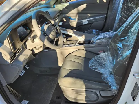 More photos of 2026 Hyundai Elantra SEL Sport at ALM Hyundai Macon, GA