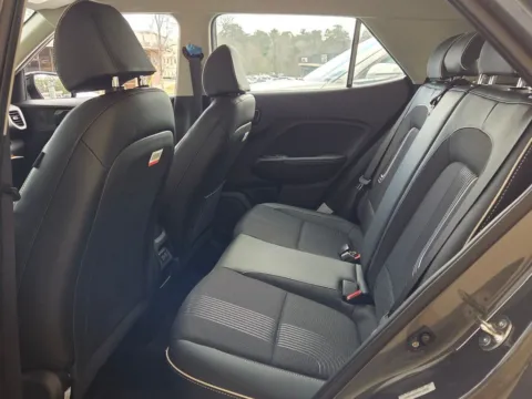 More photos of 2025 Hyundai Venue Limited at ALM Hyundai Macon, GA