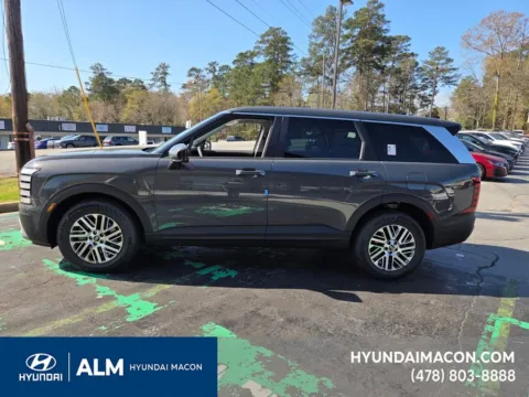 Photos of 2026 Hyundai Palisade SE for sale in Macon, GA at ALM Hyundai Macon