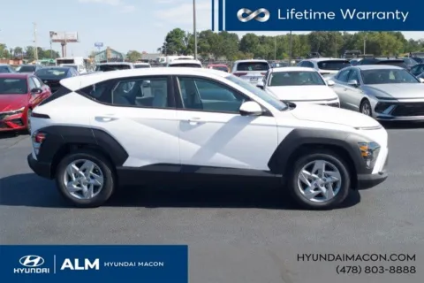 More photos of 2026 Hyundai Kona SE at ALM Hyundai Macon, GA