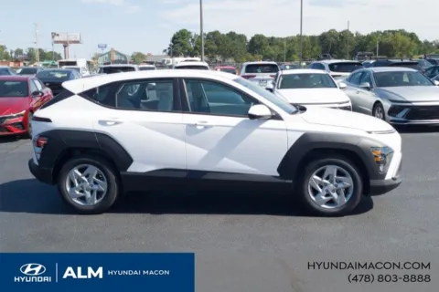 More photos of 2026 Hyundai Kona SE at ALM Hyundai Macon, GA