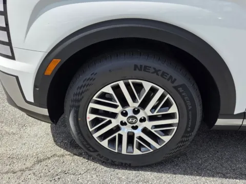 More photos of 2026 Hyundai Palisade SEL Premium at ALM Hyundai Macon, GA