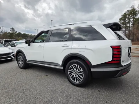 More photos of 2026 Hyundai Palisade SEL Premium at ALM Hyundai Macon, GA