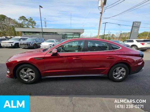 More photos of 2025 Hyundai Sonata SE at ALM Hyundai Macon, GA