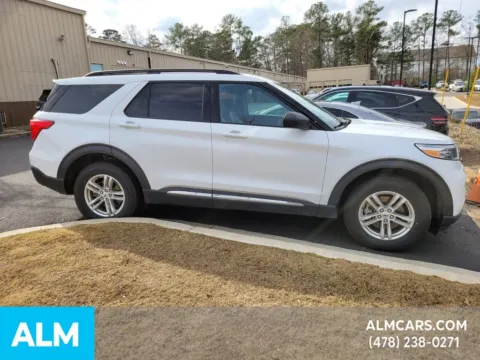 More photos of 2023 Ford Explorer XLT at ALM Hyundai Macon, GA