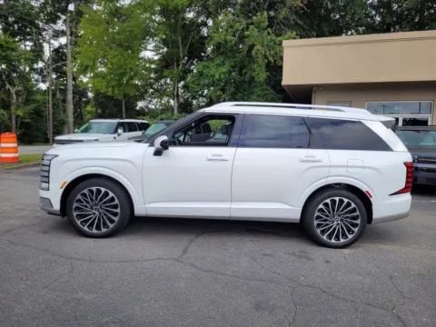 More photos of 2026 Hyundai Palisade Calligraphy at ALM Hyundai Macon, GA