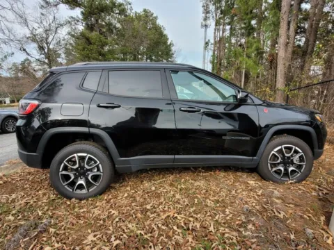 More photos of 2024 Jeep Compass Trailhawk at ALM Hyundai Macon, GA