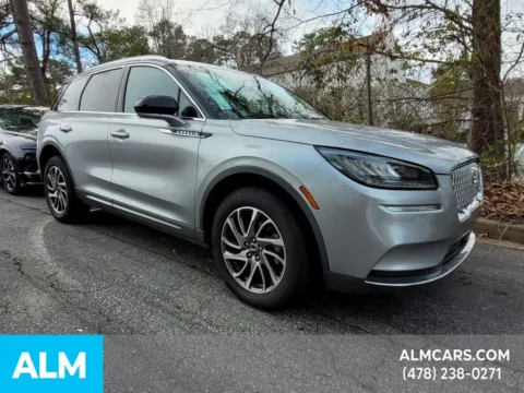 More photos of 2022 Lincoln Corsair Standard at ALM Hyundai Macon, GA