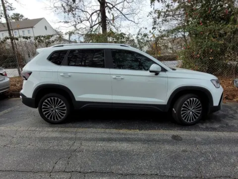 More photos of 2025 Volkswagen Taos 1.5T SE at ALM Hyundai Macon, GA