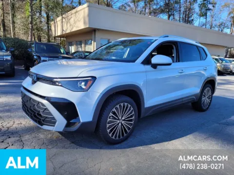 White 2025 Volkswagen Taos 1.5T SE for sale in Macon, GA