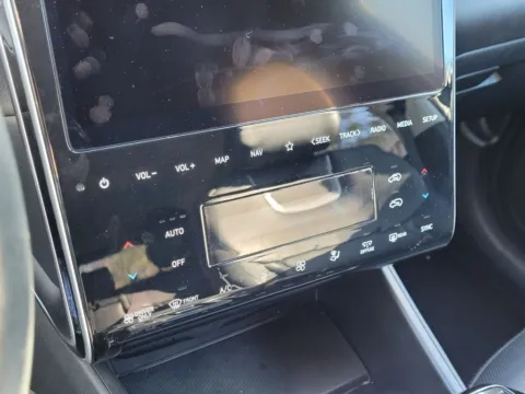 More photos of 2024 Hyundai Tucson Plug-In Hybrid Limited at ALM Hyundai Macon, GA