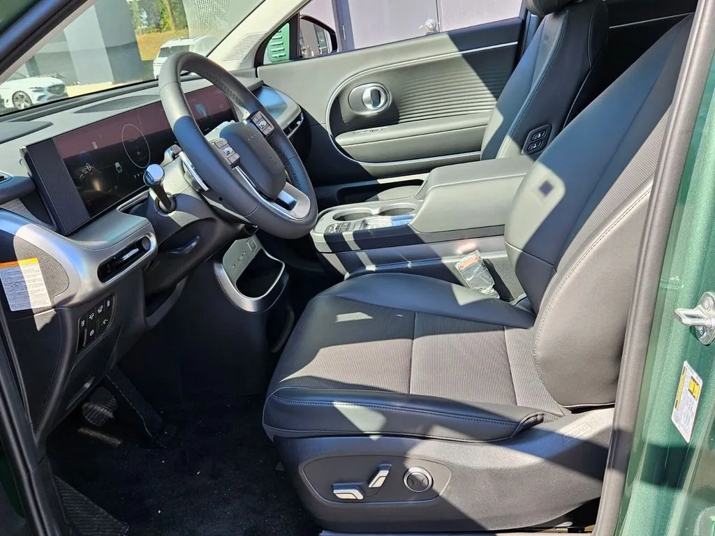 2026 Hyundai IONIQ 9 SEL - Photo 13