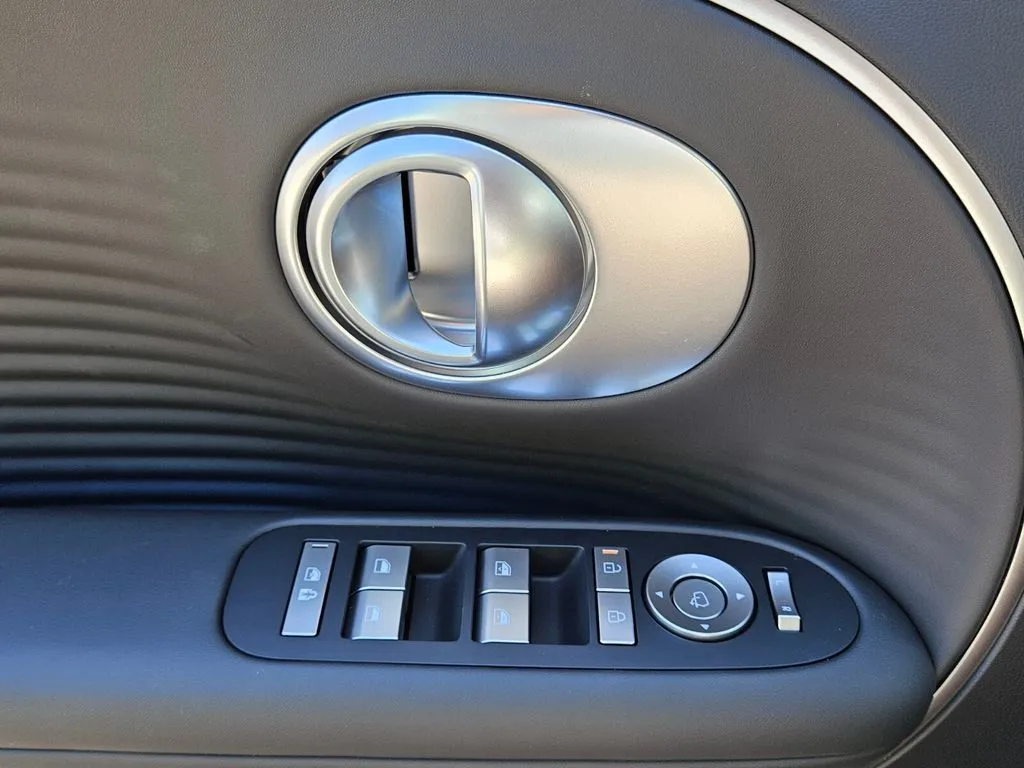2026 Hyundai IONIQ 9 SEL - Photo 34