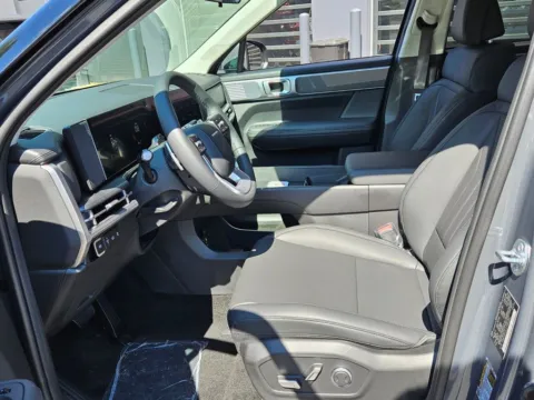 More photos of 2026 Hyundai Santa Fe SEL at ALM Hyundai Macon, GA