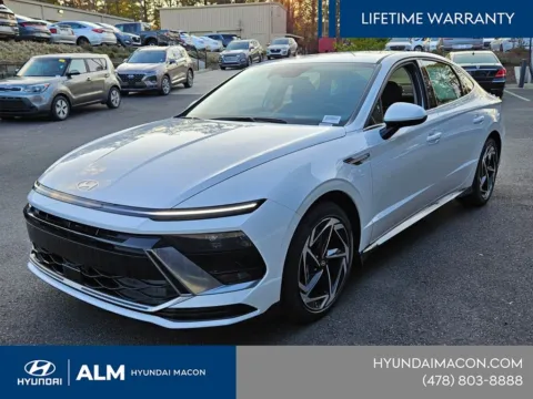 More photos of 2026 Hyundai Sonata SEL Sport at ALM Hyundai Macon, GA