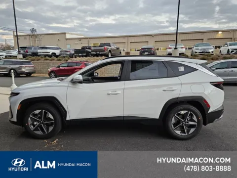 More photos of 2026 Hyundai Tucson SEL Premium at ALM Hyundai Macon, GA