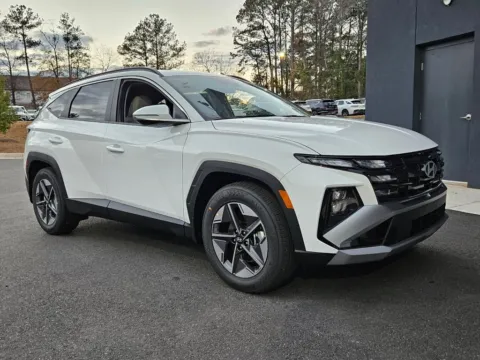 White 2026 Hyundai Tucson SEL Premium for sale in Macon, GA