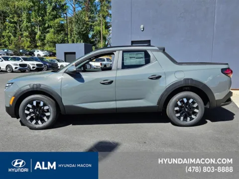 More photos of 2026 Hyundai Santa Cruz SEL at ALM Hyundai Macon, GA