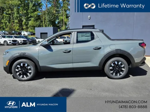 More photos of 2026 Hyundai Santa Cruz SEL at ALM Hyundai Macon, GA