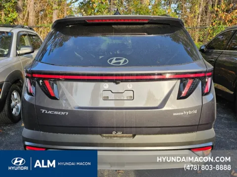 More photos of 2025 Hyundai Tucson Hybrid SEL Convenience at ALM Hyundai Macon, GA