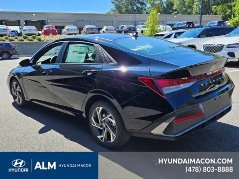 More photos of 2025 Hyundai Elantra SEL Sport at ALM Hyundai Macon, GA