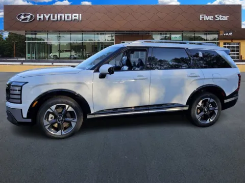 More photos of 2026 Hyundai Palisade Limited at ALM Hyundai Macon, GA