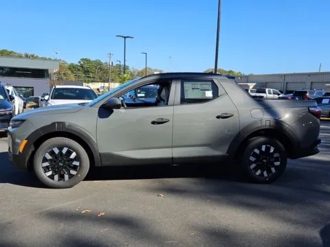 More photos of 2026 Hyundai Santa Cruz SEL at ALM Hyundai Macon, GA