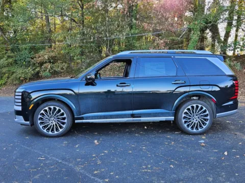 More photos of 2026 Hyundai Palisade Calligraphy at ALM Hyundai Macon, GA
