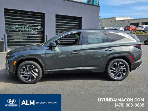 More photos of 2025 Hyundai Tucson Hybrid Limited at ALM Hyundai Macon, GA