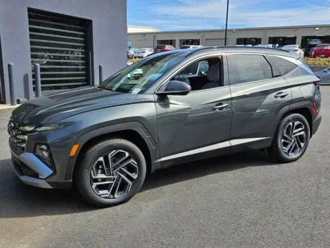 Another view of 2025 Hyundai Tucson Hybrid Limited for sale in Macon, GA at ALM Hyundai Macon