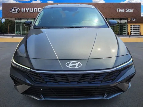 Photos of 2025 Hyundai Elantra SEL Sport for sale in Macon, GA at ALM Hyundai Macon