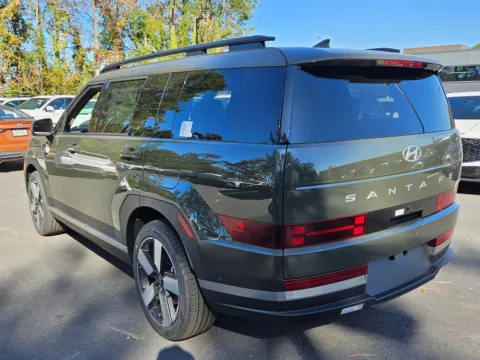 More photos of 2026 Hyundai Santa Fe Hybrid Limited at ALM Hyundai Macon, GA