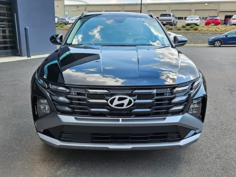 Photos of 2026 Hyundai Tucson SEL for sale in Macon, GA at ALM Hyundai Macon