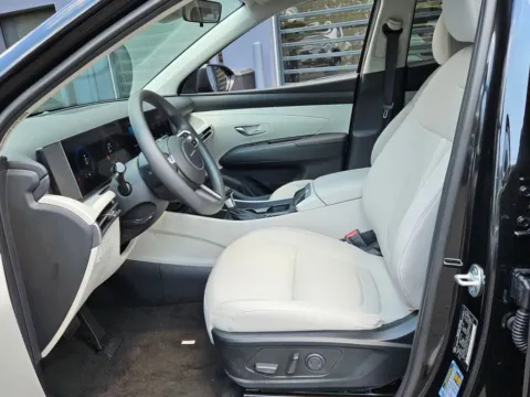 More photos of 2026 Hyundai Tucson SEL at ALM Hyundai Macon, GA