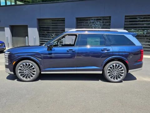 More photos of 2026 Hyundai Palisade Calligraphy at ALM Hyundai Macon, GA