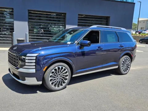 Another view of 2026 Hyundai Palisade Calligraphy for sale in Macon, GA at ALM Hyundai Macon