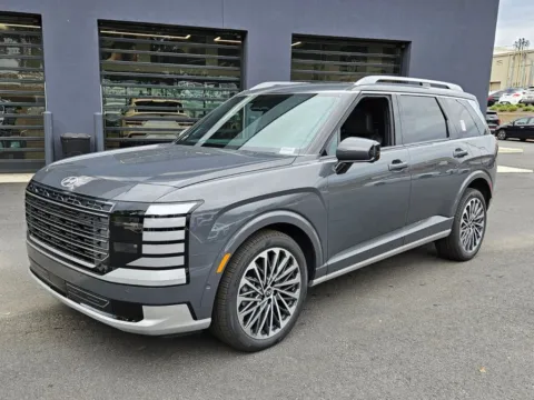 More photos of 2026 Hyundai Palisade Calligraphy at ALM Hyundai Macon, GA
