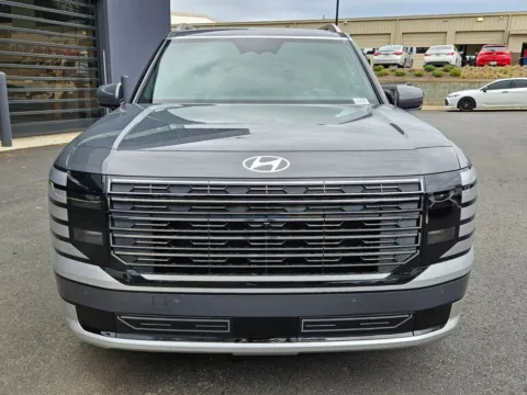 Another view of 2026 Hyundai Palisade Calligraphy for sale in Macon, GA at ALM Hyundai Macon