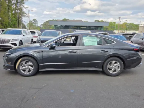 Another view of 2026 Hyundai Sonata SE for sale in Macon, GA at ALM Hyundai Macon