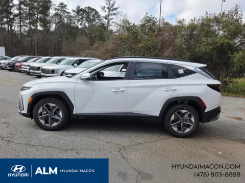Another view of 2026 Hyundai Tucson SEL Premium for sale in Macon, GA at ALM Hyundai Macon
