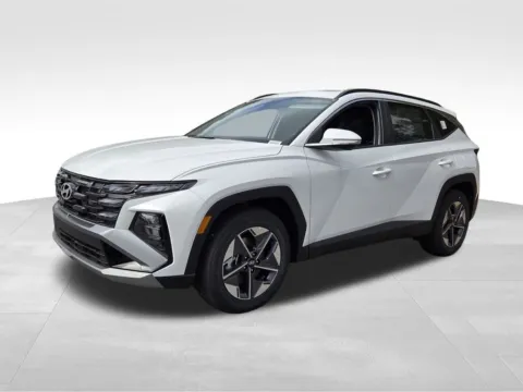 White 2026 Hyundai Tucson SEL Premium for sale in Macon, GA