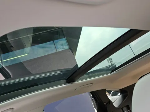 More photos of 2025 Hyundai Tucson Hybrid SEL Convenience at ALM Hyundai Macon, GA