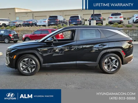 More photos of 2026 Hyundai Tucson SEL Premium at ALM Hyundai Macon, GA