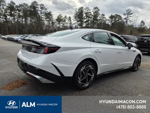 More photos of 2026 Hyundai Sonata SEL Sport at ALM Hyundai Macon, GA