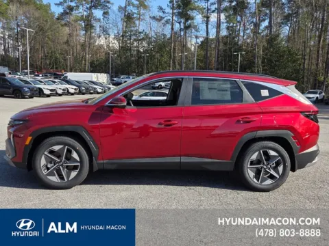 More photos of 2026 Hyundai Tucson SEL Premium at ALM Hyundai Macon, GA