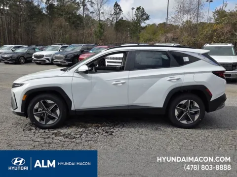 Photos of 2026 Hyundai Tucson SEL for sale in Macon, GA at ALM Hyundai Macon