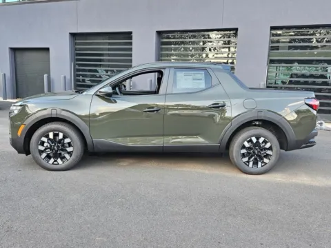 More photos of 2026 Hyundai Santa Cruz SEL at ALM Hyundai Macon, GA