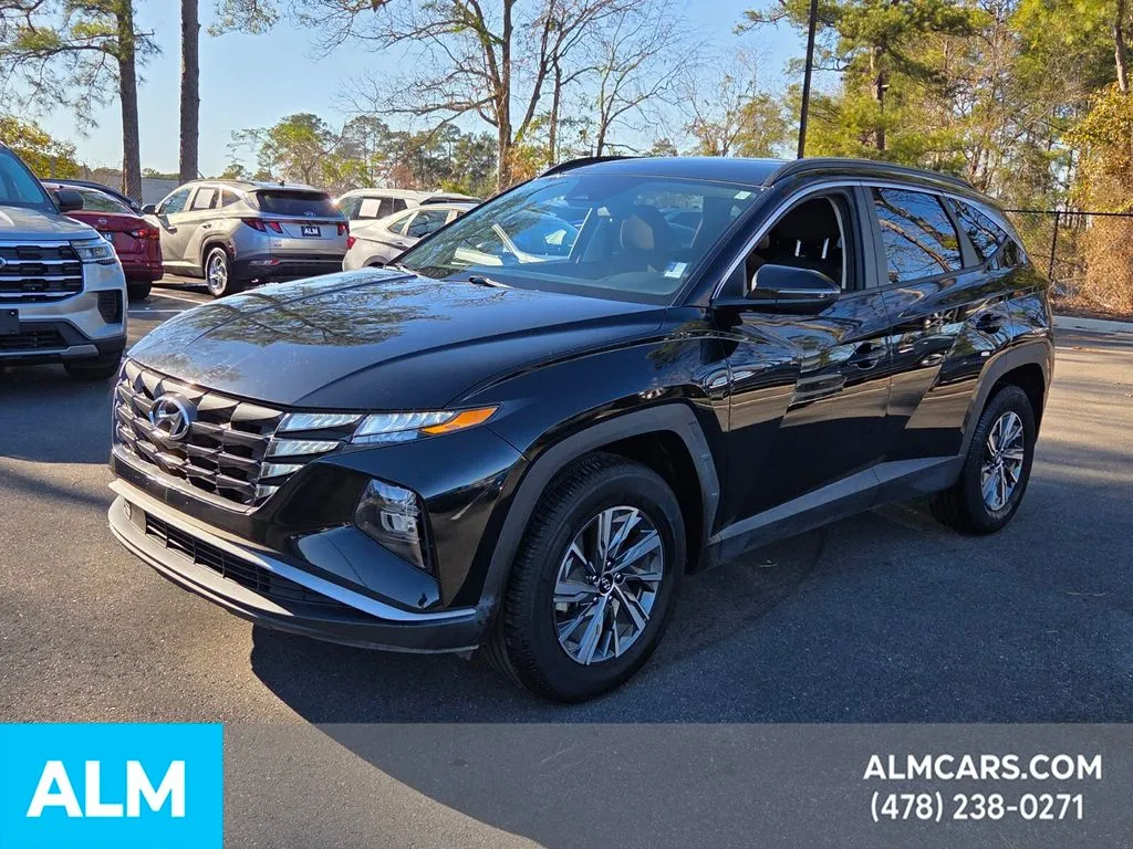 Black 2022 Hyundai Tucson Hybrid Blue for sale in Macon, GA